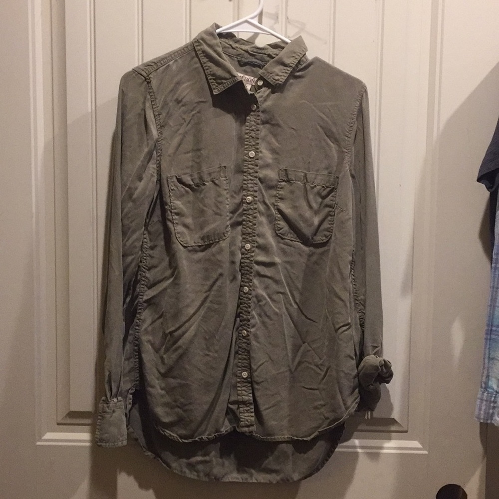 soft button up